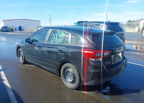 2020 Subaru Impreza 5-Door z USA, uszkodzony, nr VIN 4S3GTAB64L3719574